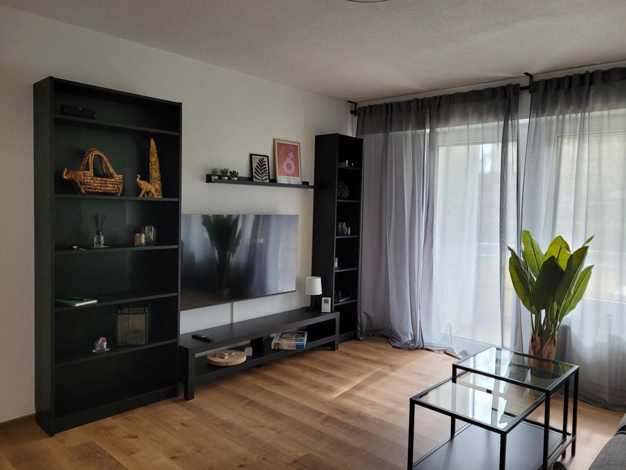 Living Flat, Eine Wohnung Mit Zwei Schlafzimmern Und Balkon Schorndorf  Extérieur photo