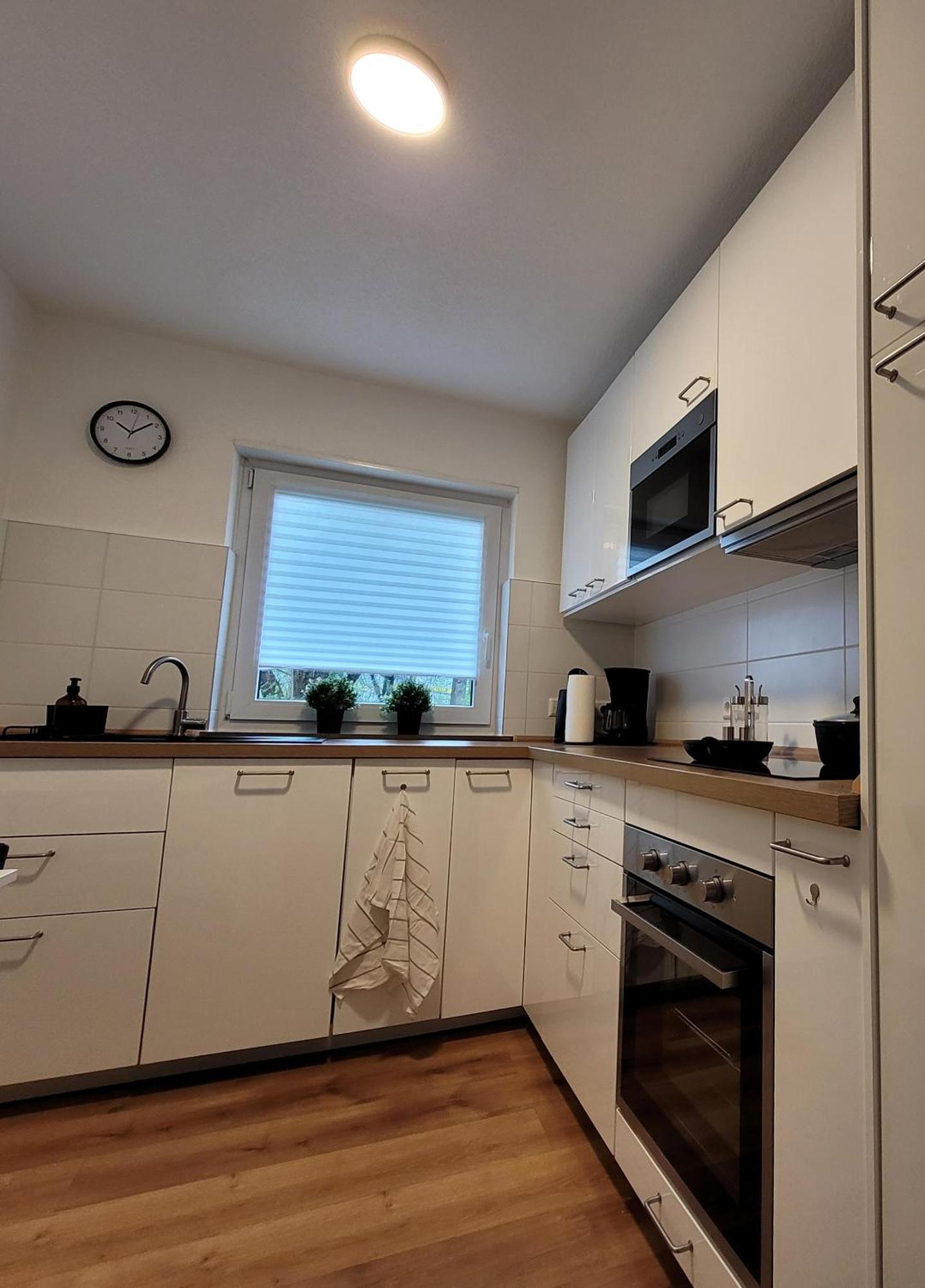 Living Flat, Eine Wohnung Mit Zwei Schlafzimmern Und Balkon Schorndorf  Extérieur photo